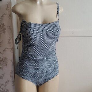 NWT DNKY Black and White swim 4-Way Stretch Fabric Size S